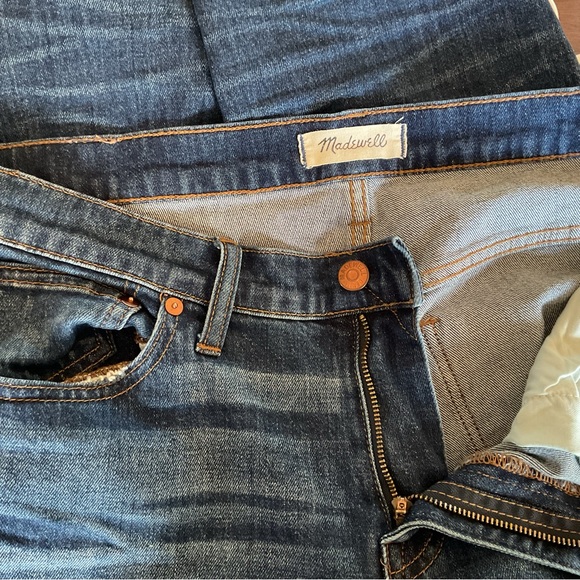 Madewell The Slim Boy Jean - Picture 10 of 14